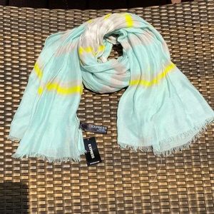 NWT Express Scarf